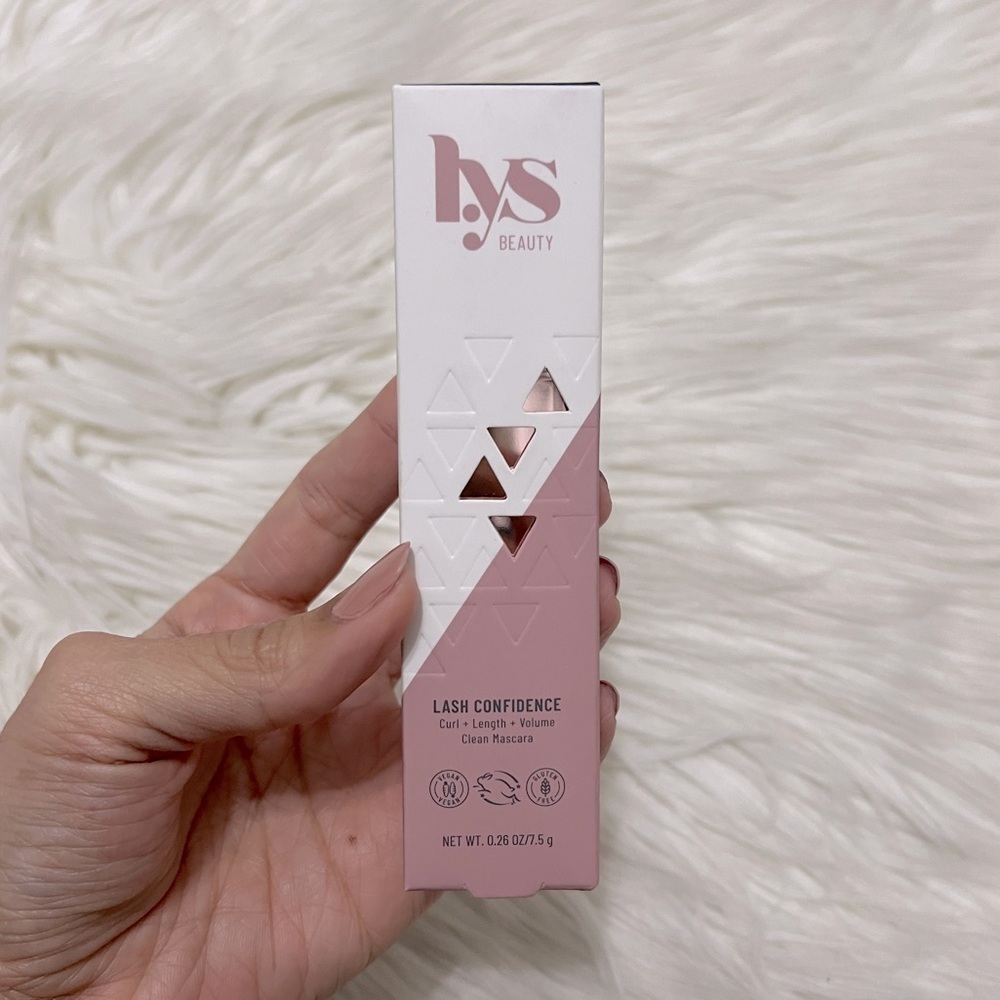 LYS Lash Confidence Curling & Lengthening Clean Mascara